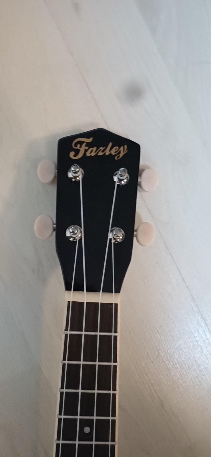 Zwarte Farley Ukelele - Zo goed als nieuw, Ophalen