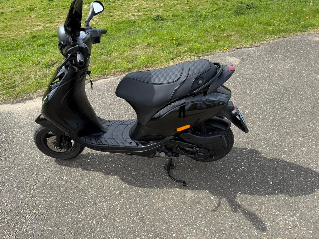 Piaggio Zip 4T 2V 2018, Ophalen, Zip, Zo goed als nieuw, Benzine
