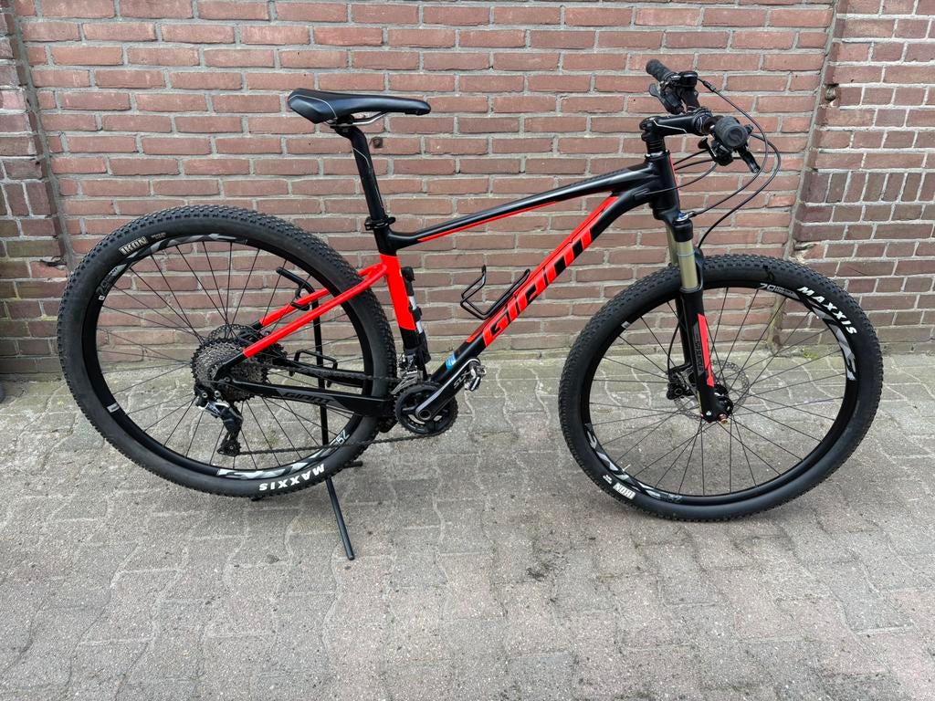 Te koop super mooie Giant Fathom mountainbike 29er SLX, Hardtail, 45 tot 49 cm, Zo goed als nieuw, Giant