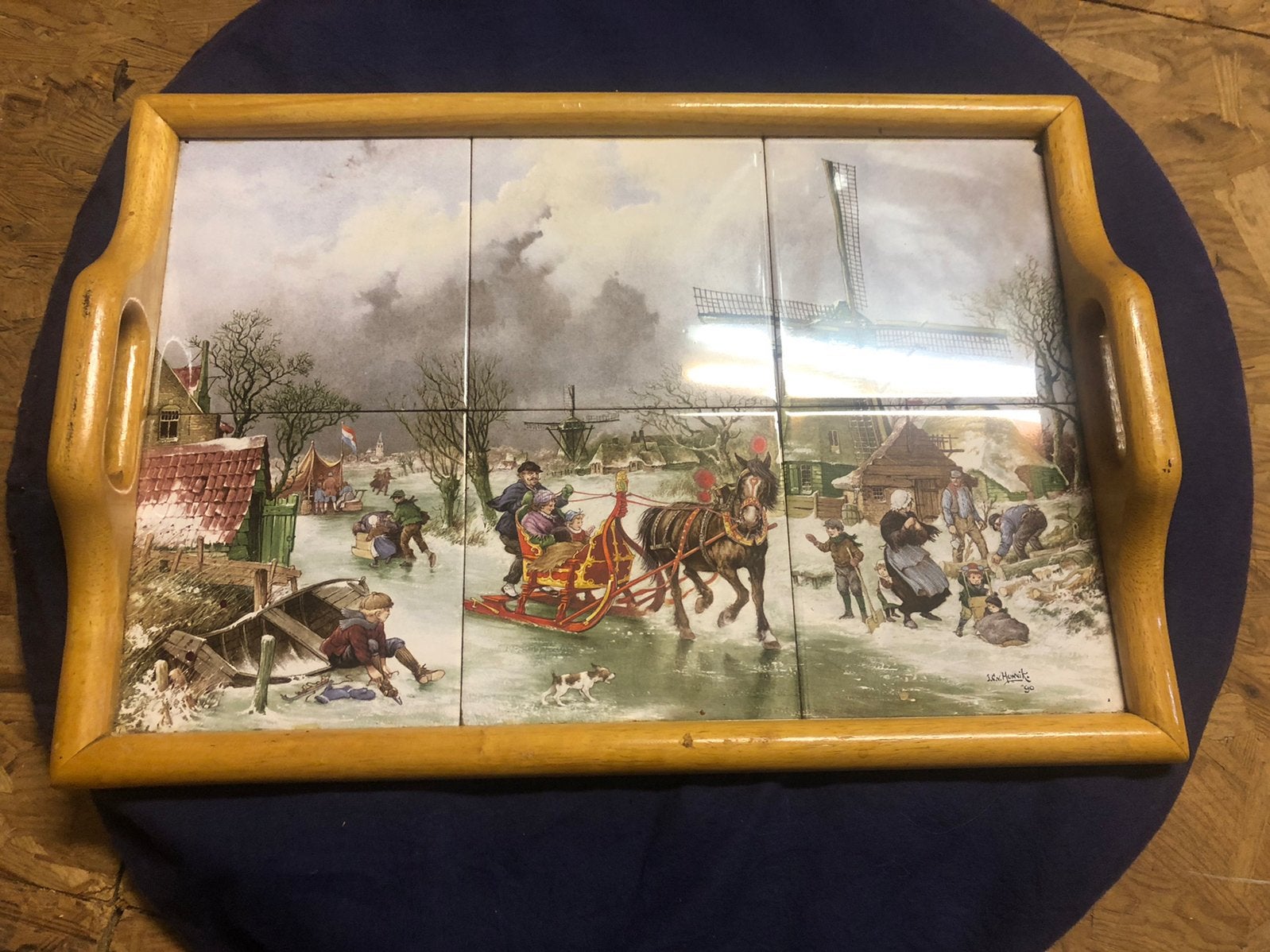 Oud Dienblad met tegels 50/34 cm J.C. van Hunnik, Ophalen of Verzenden, Rechthoekig, Hout