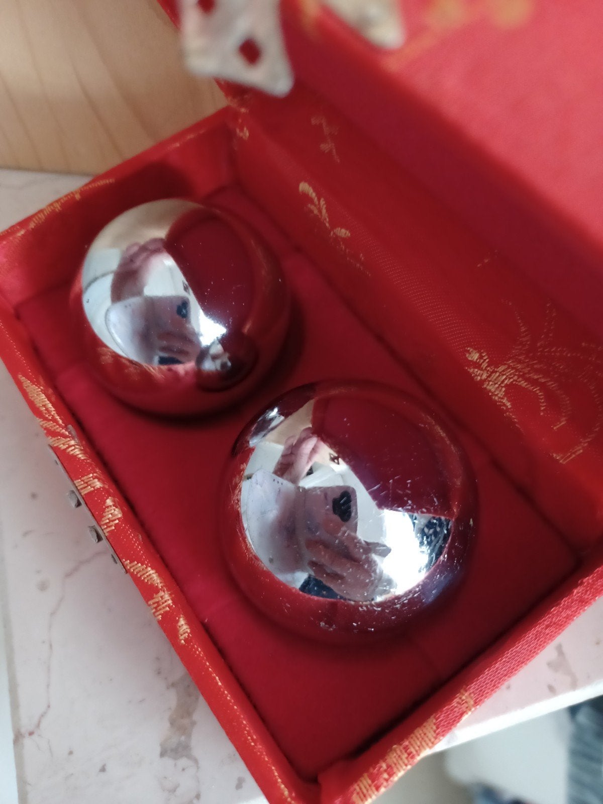 Chinese Baoding ballen in rode zijden doos, Ophalen of Verzenden