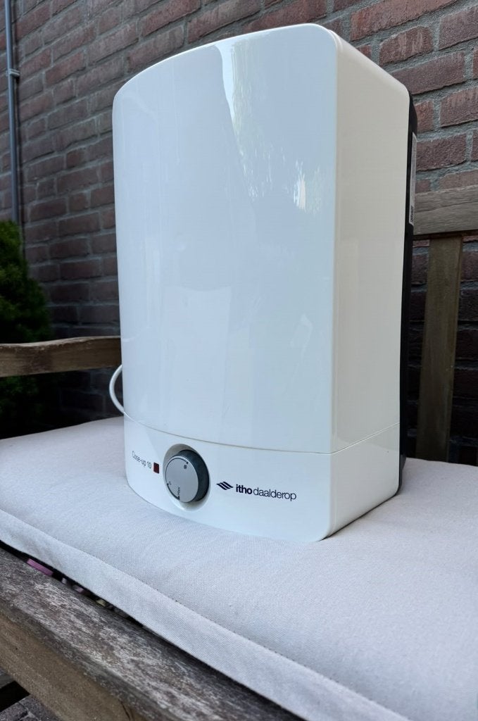 itho daalderop close-up 10, Doe-het-zelf en Verbouw, Geisers en Boilers, Ophalen, Boiler, Minder dan 20 liter, Minder dan 3 jaar oud