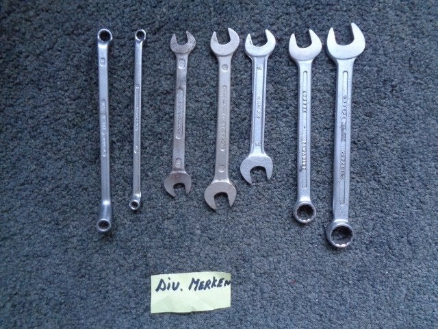 5016-X-3 : Verscheidene auto gereedschap, Ophalen of Verzenden