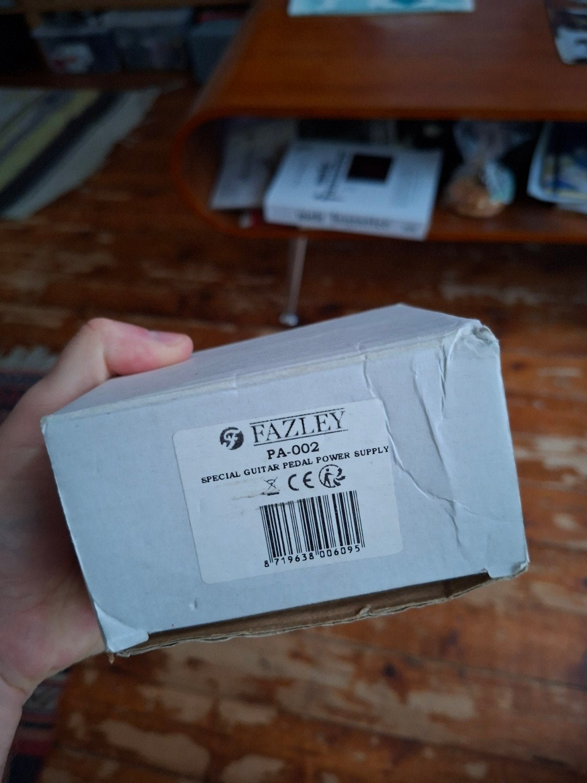 Fazley PA-002 9V AC adapter voor effectpedalen, Ophalen of Verzenden, Nieuw, Elektrische gitaar