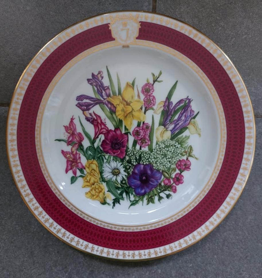 Wandbord 75e verjaardag H.K.H. Prinses Juliana 30 april 1984, Ophalen