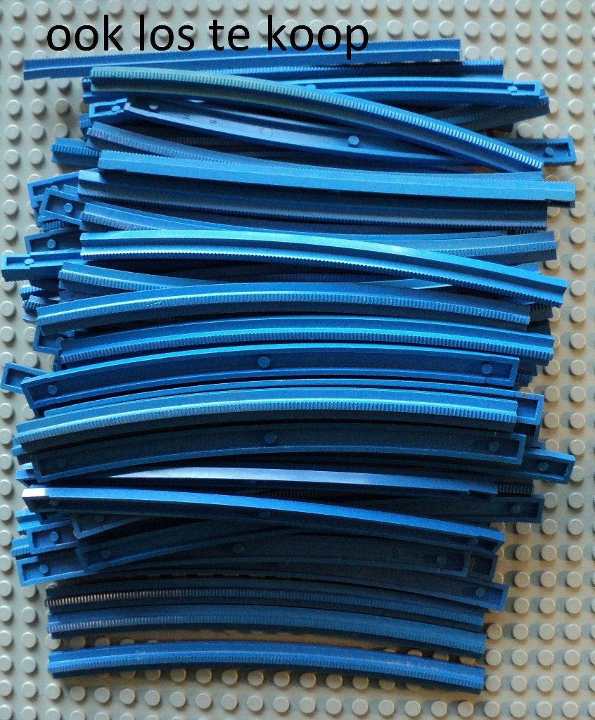 3229a (1) ca 78x Blue Train, Track Rail Curved Outside w, Ophalen of Verzenden, Gebruikt