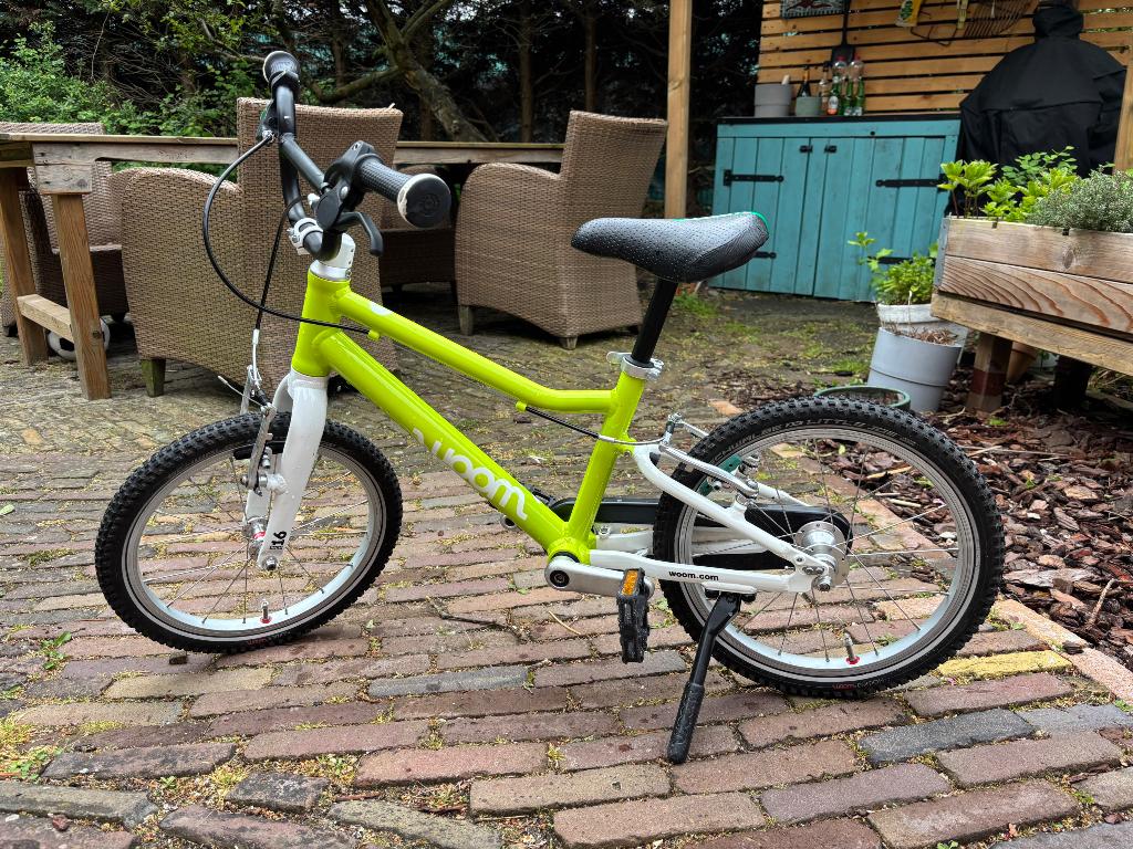 Woom 3 kinderfiets – 16 inch – Lime groen – incl. standaard, Fietsen en Brommers, Fietsen | Kinderfietsjes, Velgrem, Ophalen of Verzenden