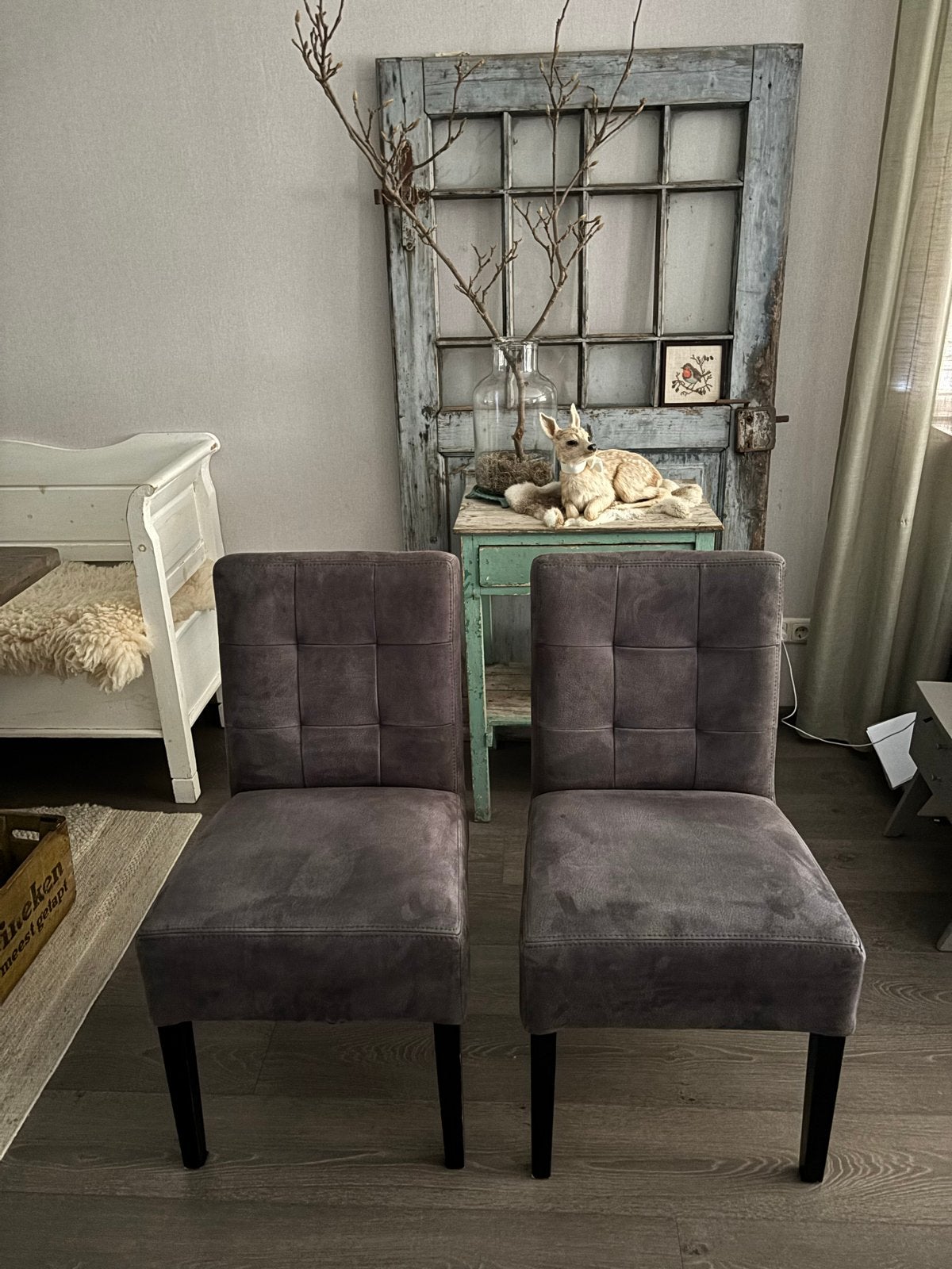 Twee mooie grijze eetkamerstoelen, Huis en Inrichting, Stoelen, Ophalen, Gebruikt, Twee, Stof