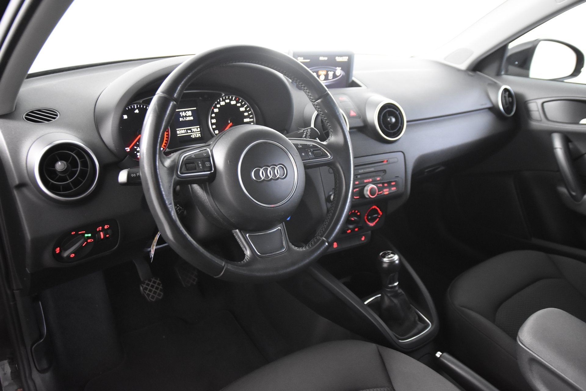 Audi A1 Sportback 1.2 TFSI Ambition *Cruise Control*Stoelver, Auto's, Audi, Voorwielaandrijving, Euro 5, Zwart, 4 cilinders