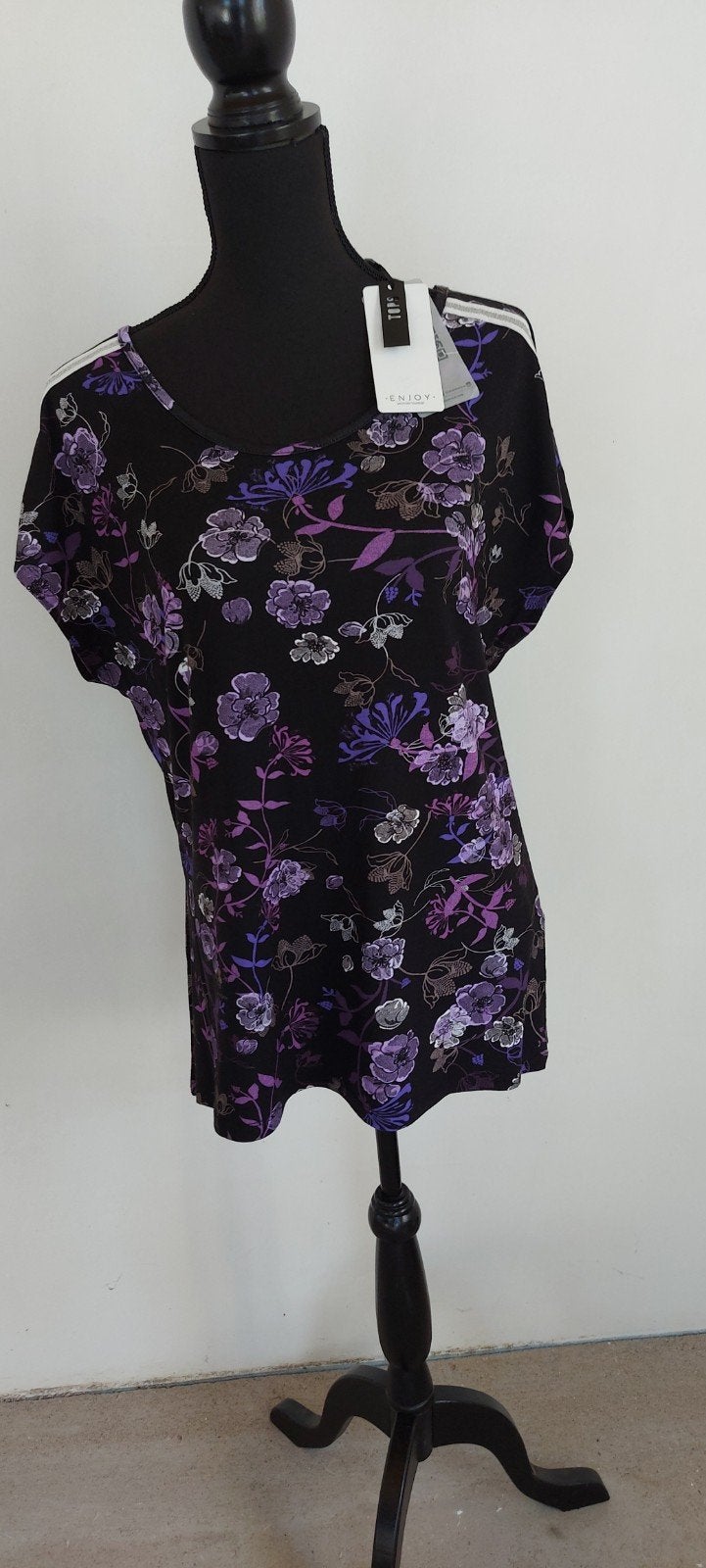 Elvira Dames Shirt Maat L NIEUW met prijskaartjes, Kleding | Dames, Overige kleuren, Maat 42/44 (L), Nieuw, Ophalen of Verzenden