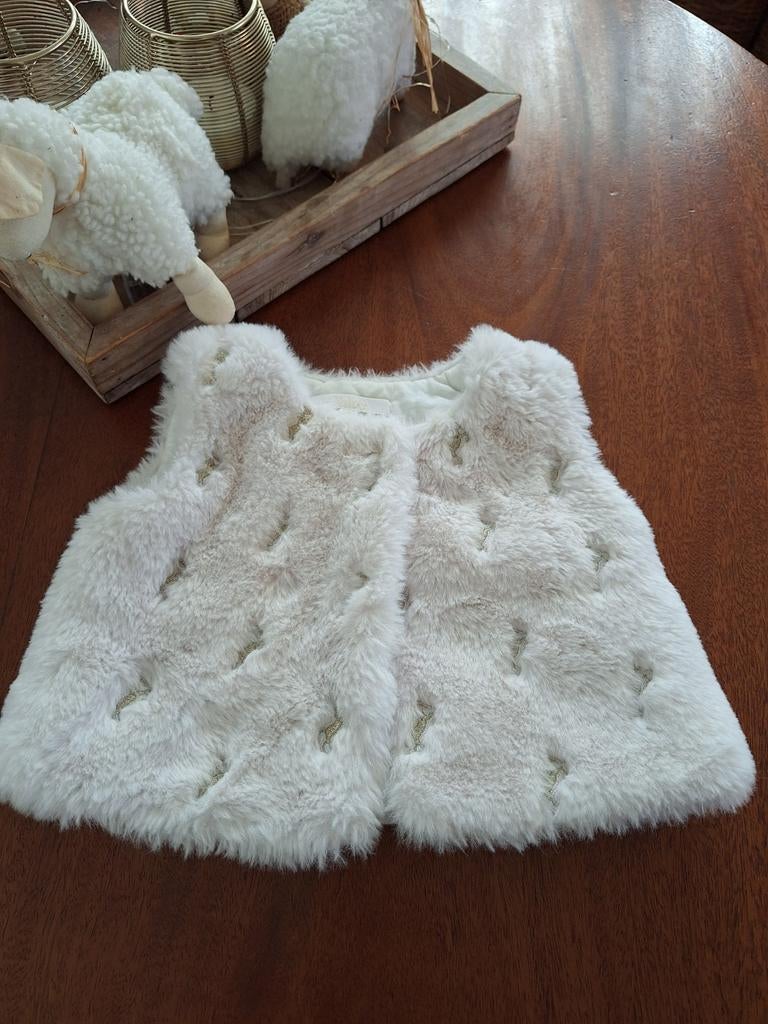 Chloé gilet creme faux-fur maat 6 maanden, Ophalen of Verzenden, Zo goed als nieuw, Chloé, Meisje