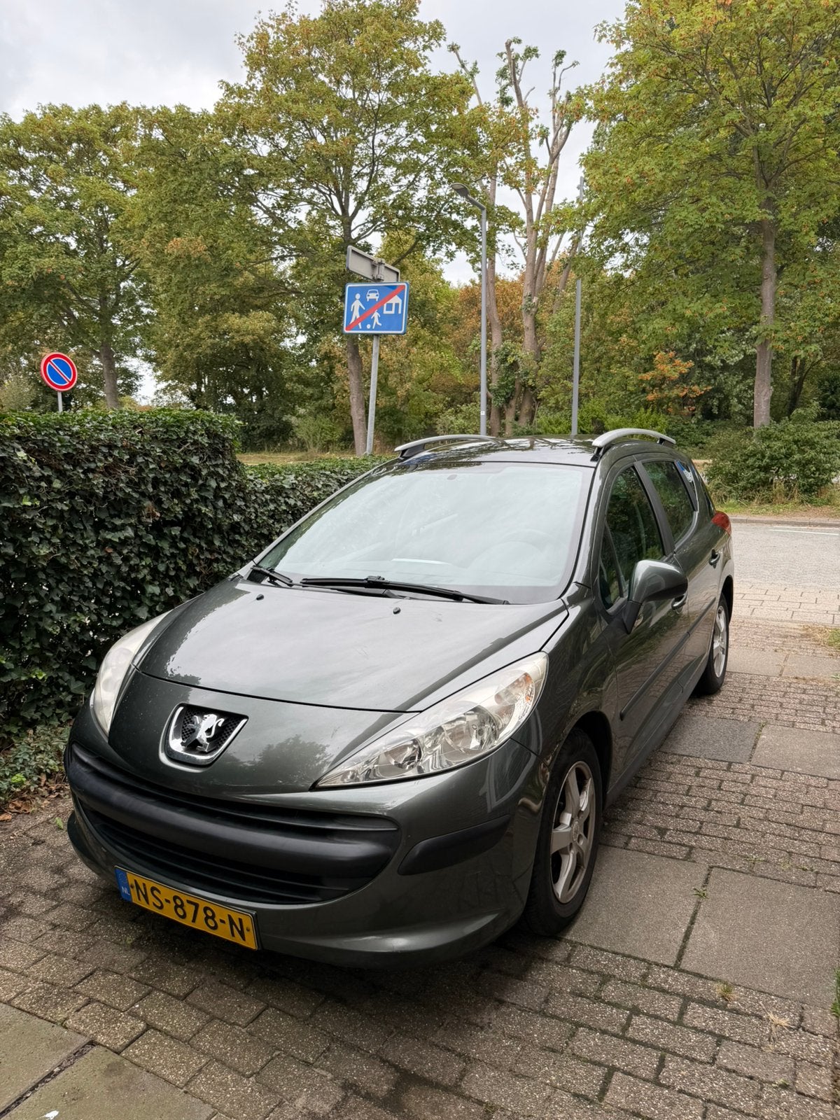 Peugeot 207 1.4 VTI 16V SW 2008 Grijs, Stationwagon, Handgeschakeld, 16 km/l, 1150 kg