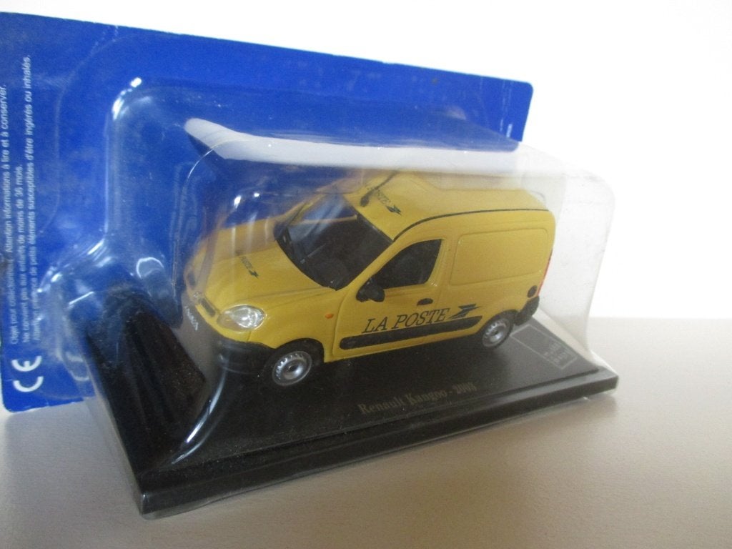 IXO / Renault Kangoo (La Poste) / 1:43 / In box, Ophalen of Verzenden, Zo goed als nieuw, Auto, Overige merken