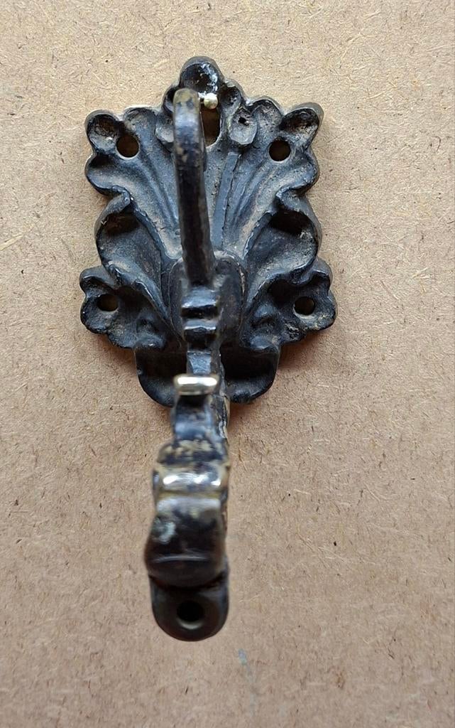 Vintage messing haak - Decoratieve wandhaak, Ophalen of Verzenden