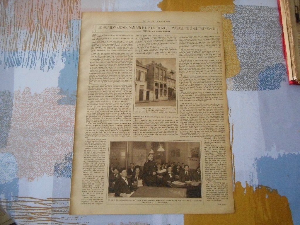 Den Bosch. Politievakschool St. Michael. 1924., Ophalen of Verzenden, 1920 tot 1940, Nederland, Knipsel(s)