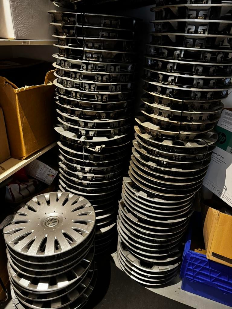 Partij sets wieldoppen 14/15/16/17/18 inch, Ophalen, Zo goed als nieuw