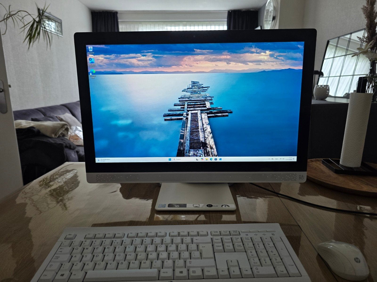 HP Pavilion All-in-One 24 inch - i7/8GB RAM/128GBSSD+1TBHDD, Computers en Software, Desktop Pc's, Ophalen, Gebruikt, 8 GB, 128GB SSD + 1TB HDD