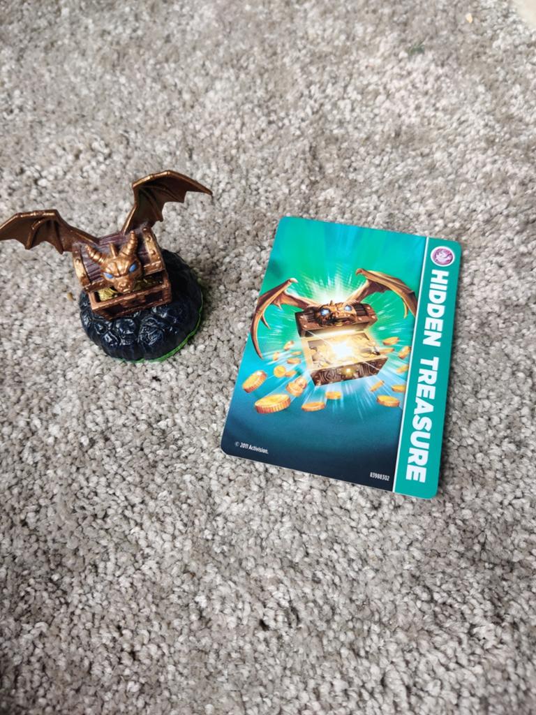 Skylanders Hidden Treasure figuur en kaart, Ophalen of Verzenden, Zo goed als nieuw