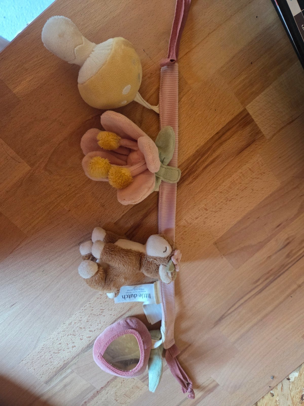 Little Dutch wagenspanner met paddenstoel en bloem, Kinderen en Baby's, Speelgoed | Babyspeelgoed, Ophalen of Verzenden, Zo goed als nieuw