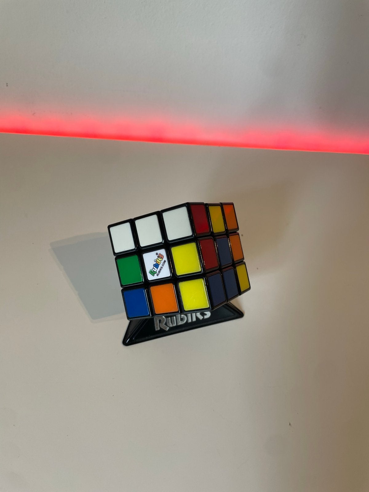 Rubik's Cube 3x3 met standaard - soepel draaiend, Ophalen of Verzenden, Gebruikt
