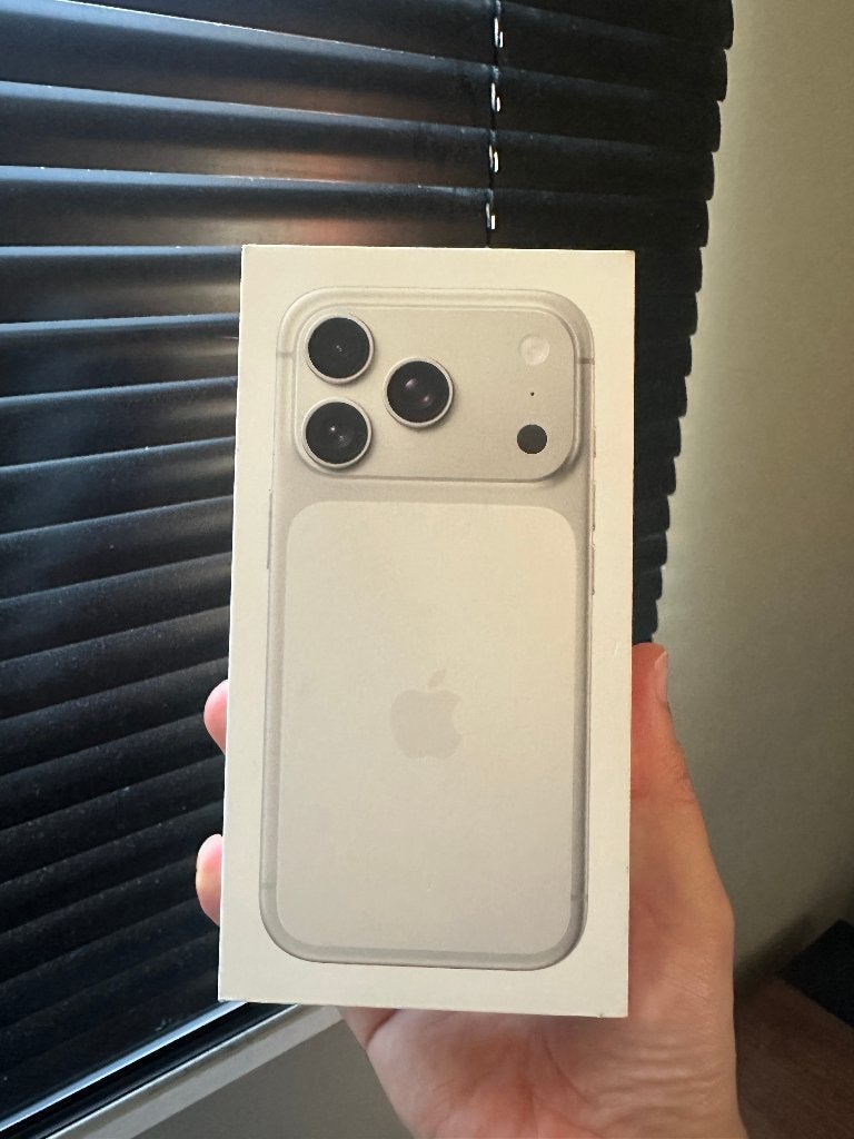 iphone 17 pro 1TB wit, Telecommunicatie, Mobiele telefoons | Apple iPhone, Ophalen, Overige modellen, Wit, Zonder simlock