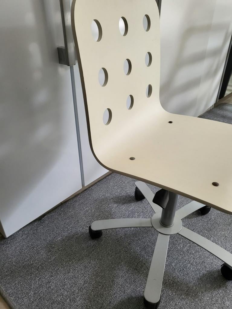 Stoel, Ophalen, Zo goed als nieuw, Zwart