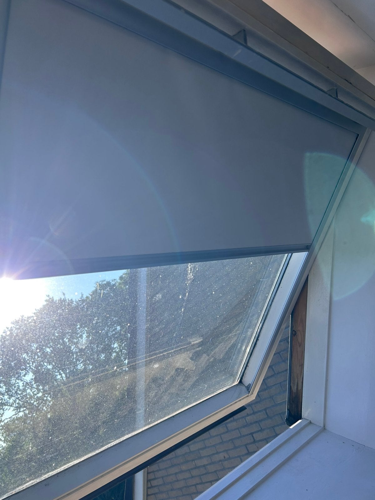 VELUX verduisterd rolgordijn, Ophalen, Zo goed als nieuw, Rolgordijn, Verduisterend