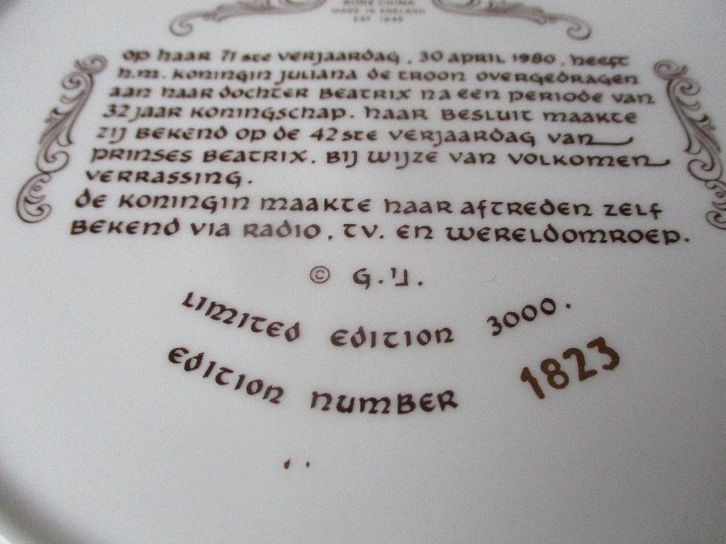 Juliana Beatrix limited edition Royal Stafford 1980 kroning, Ophalen of Verzenden