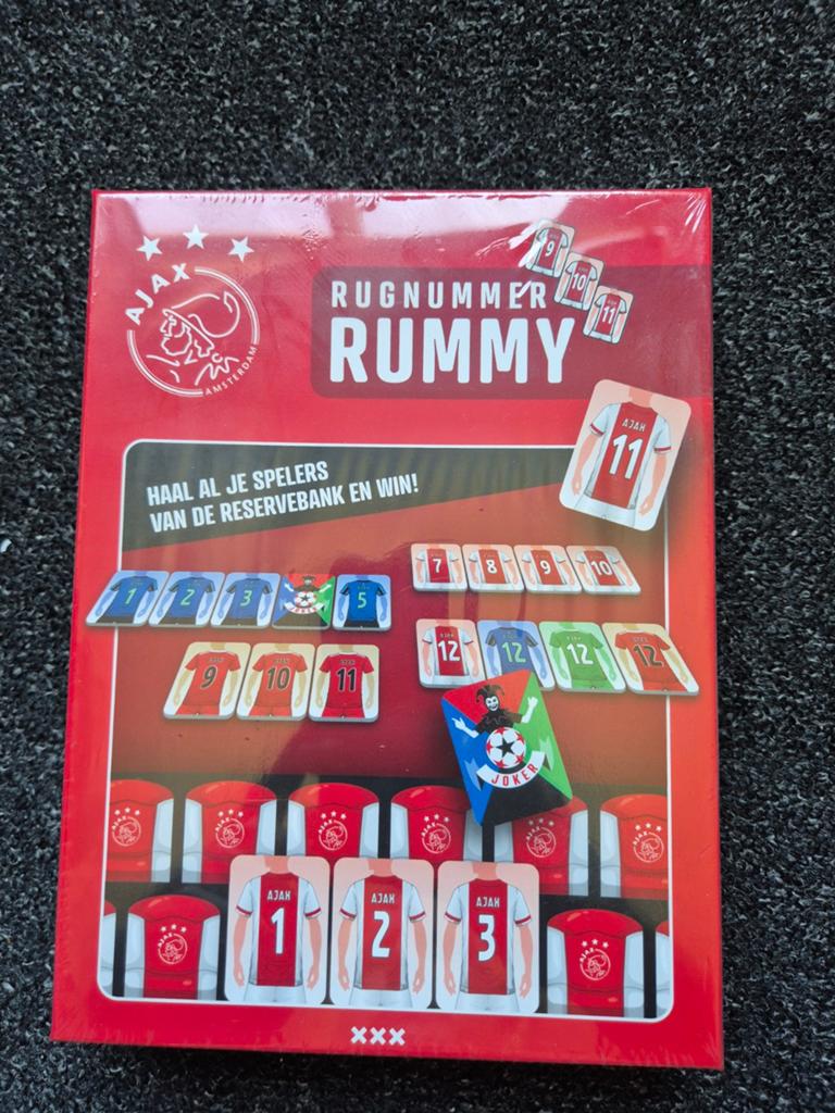 Ajax Rugnummer Rummy - Het voetbal kaartspel, Hobby en Vrije tijd, Gezelschapsspellen | Kaartspellen, Een of twee spelers, Ophalen