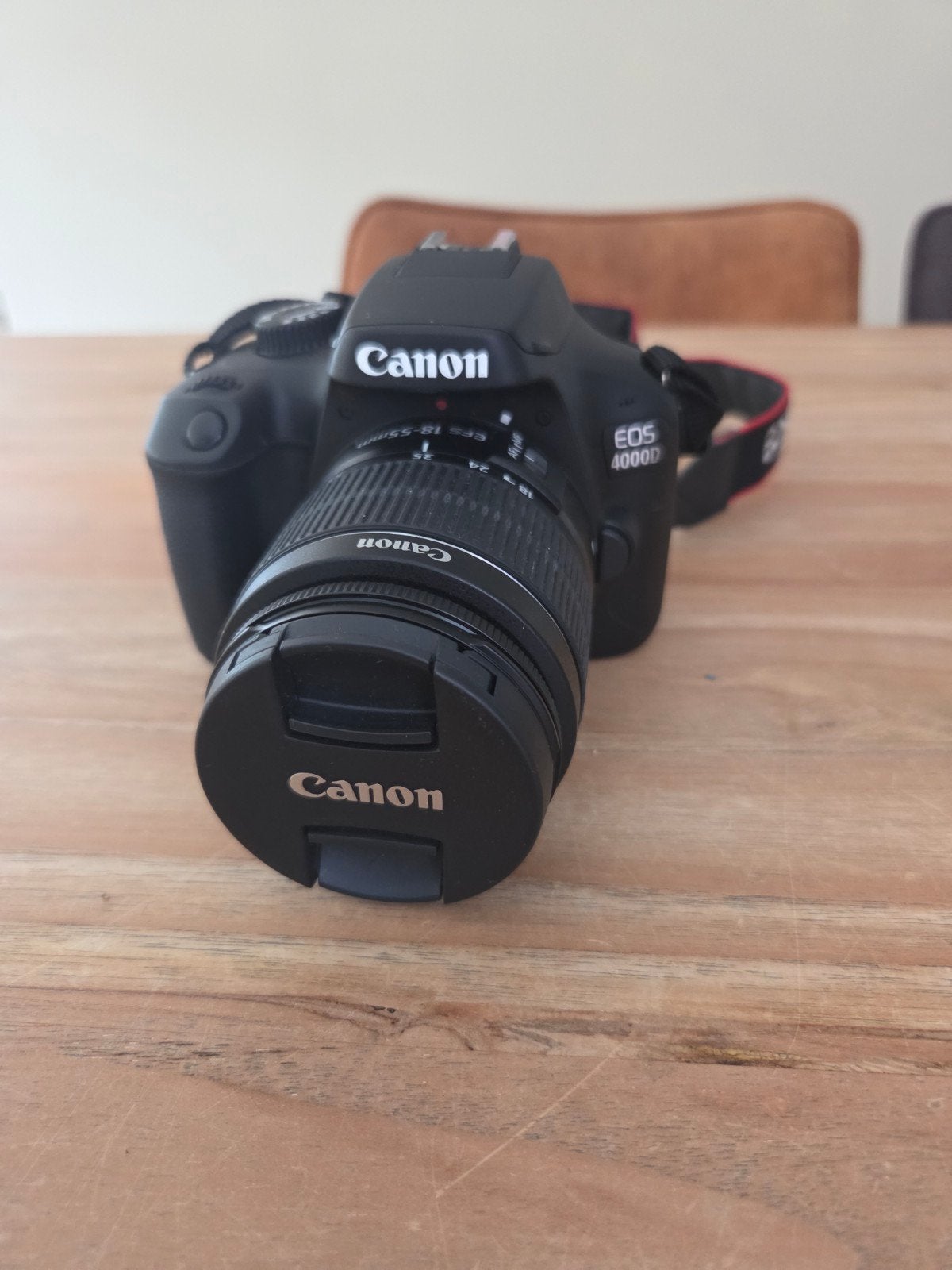 Canon EOS 4000D Spiegelreflexcamera - Zo goed als nieuw, Ophalen, Spiegelreflex, Canon, Zo goed als nieuw
