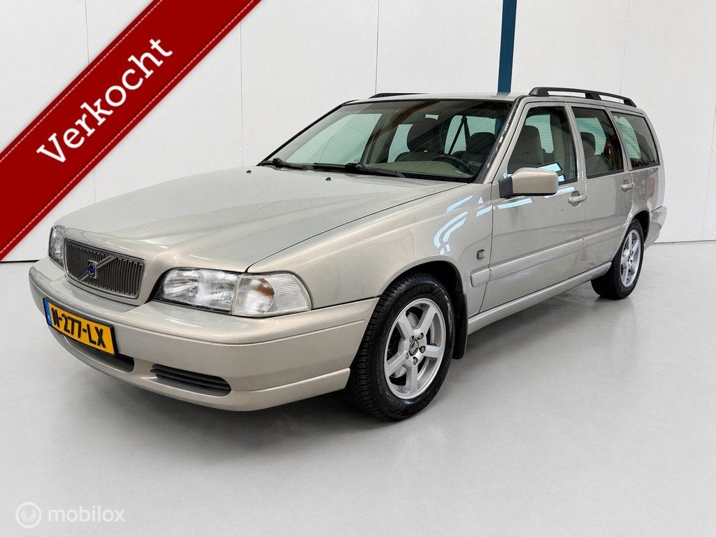 Volvo V70 2.4 AUTOMAAT / LPG G3, Auto's, Volvo, Gebruikt, Skiluik, 2435 cc, 1600 kg