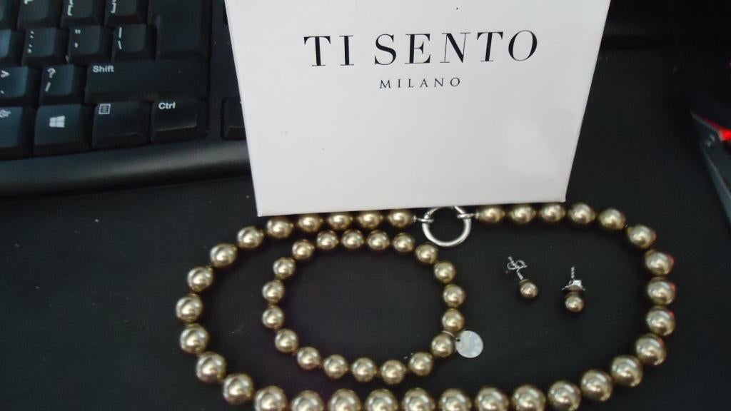Ti Sento 3 delig zilver/goud ketting armband en oorknopjes, Sieraden, Tassen en Uiterlijk, Kettingen, Verstelbaar, Verzenden, Nieuw