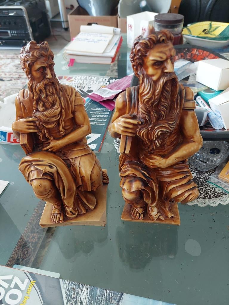 Set van 2 beelden: Mozes en een profeet, Ophalen of Verzenden, Handgemaakt, 20 - 50 cm, Beeld