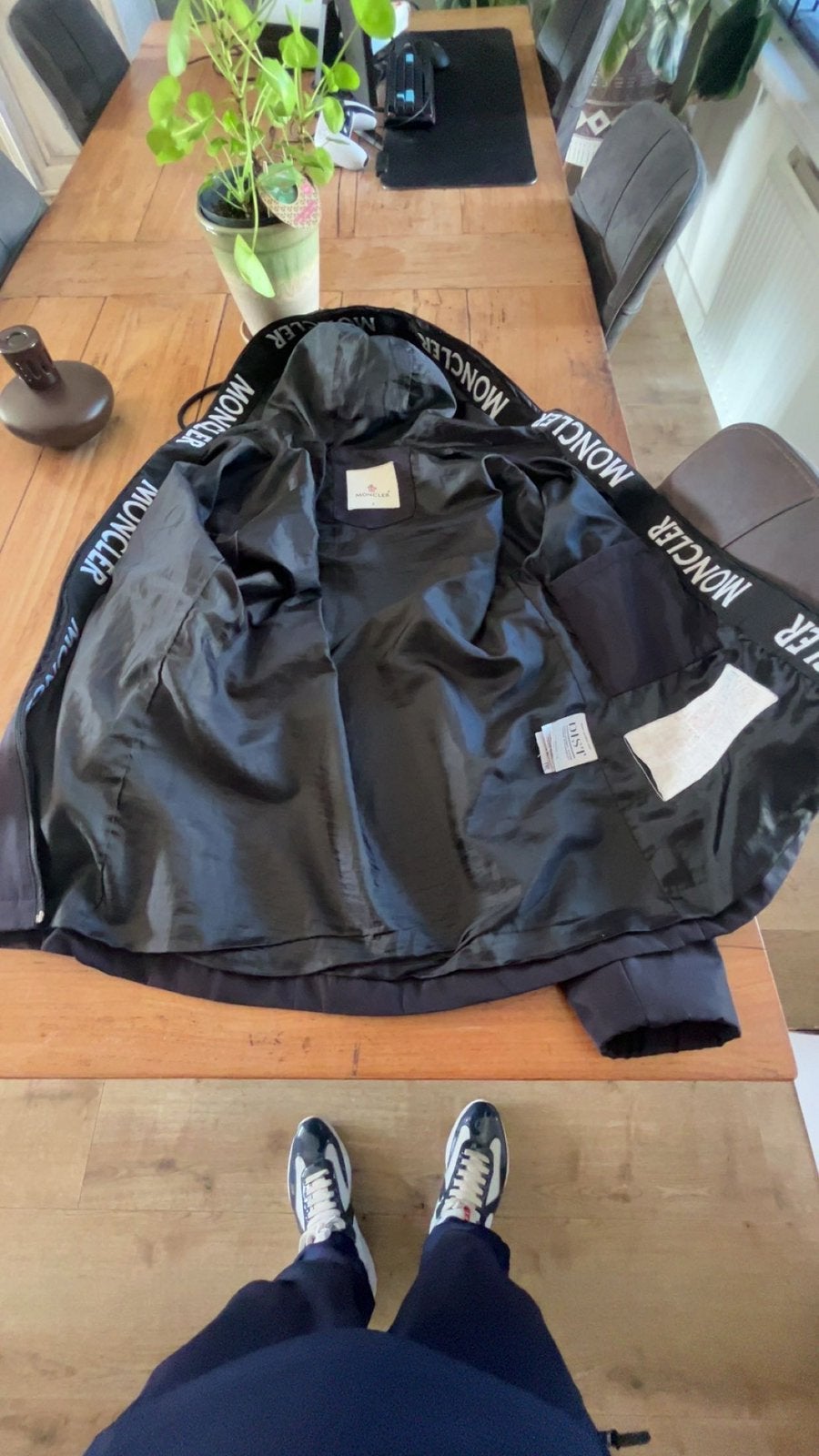 Moncler zomerjas, Fietsen en Brommers, Ophalen, Zo goed als nieuw