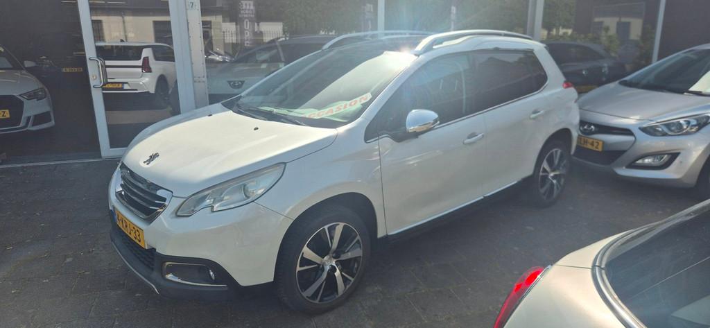 Peugeot 2008 1.6 VTi Féline Pano | Parkeersens. | Cruisecon, Auto's, Voorwielaandrijving, Euro 5, Gebruikt, 4 cilinders