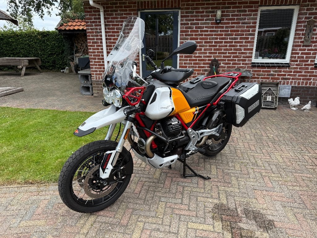 MotoGuzzi V85TT 2021 met vele extra's, Motoren, 2 cilinders, Motorrijbewijs A, Gebruikt, Particulier