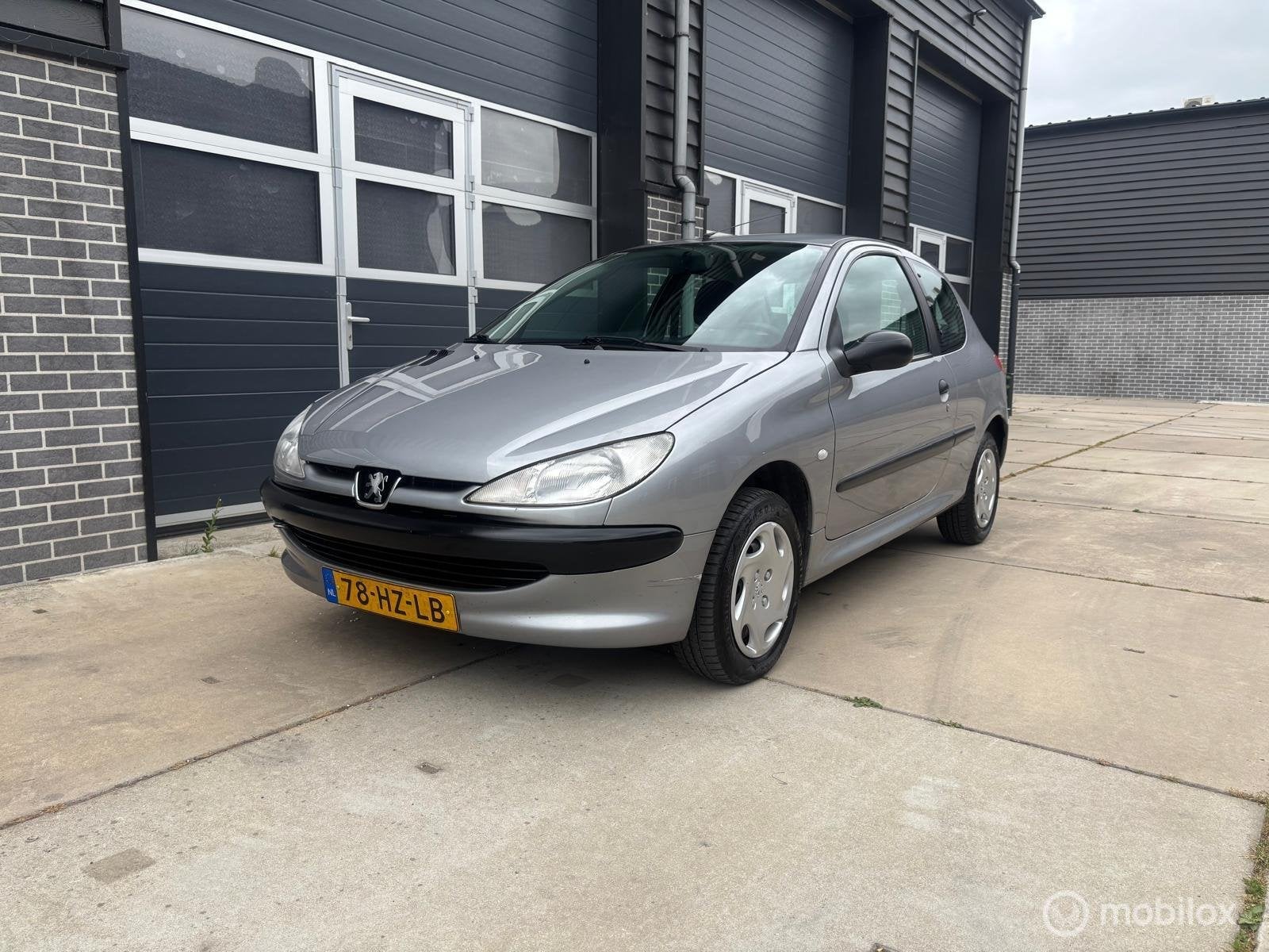 Peugeot 206 1.4 Gentry APK NAP Nette Auto Electrische Ramen, Auto's, Voorwielaandrijving, 31 €/maand, 4 cilinders, Elektrische ramen