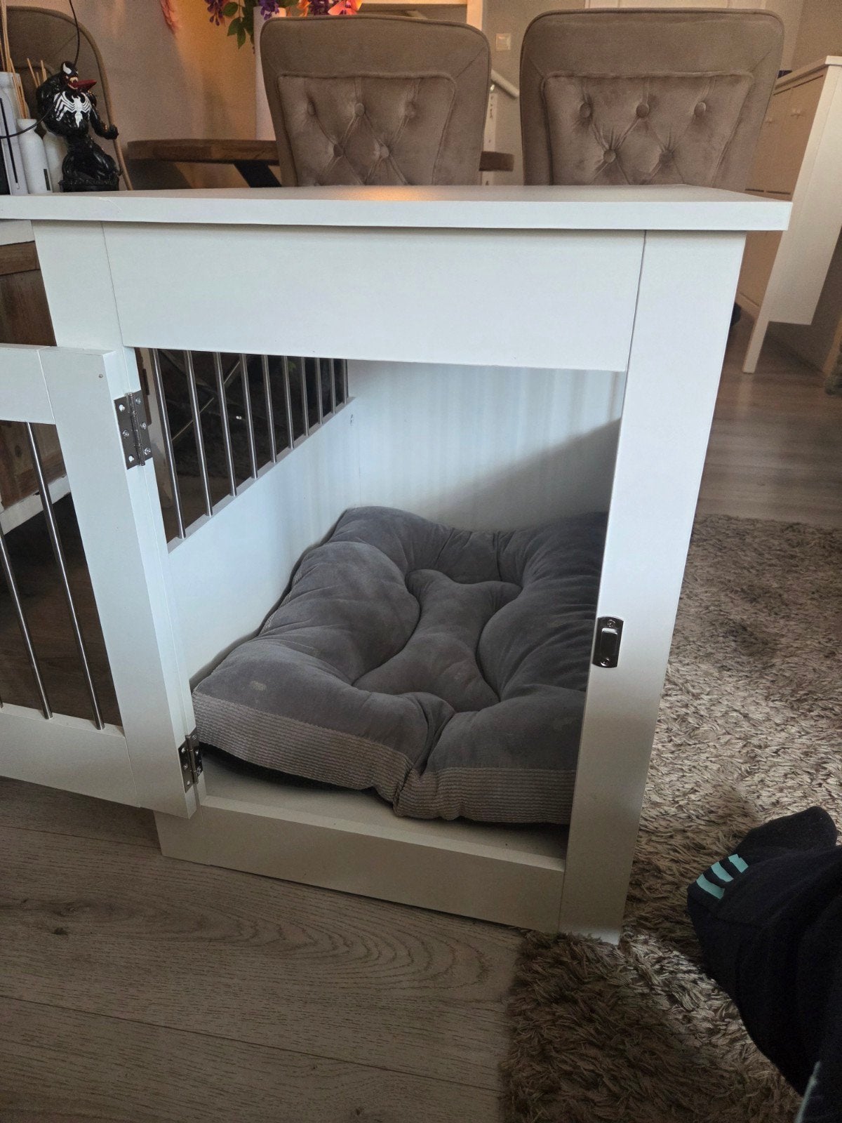 hondenbench wit, Ophalen