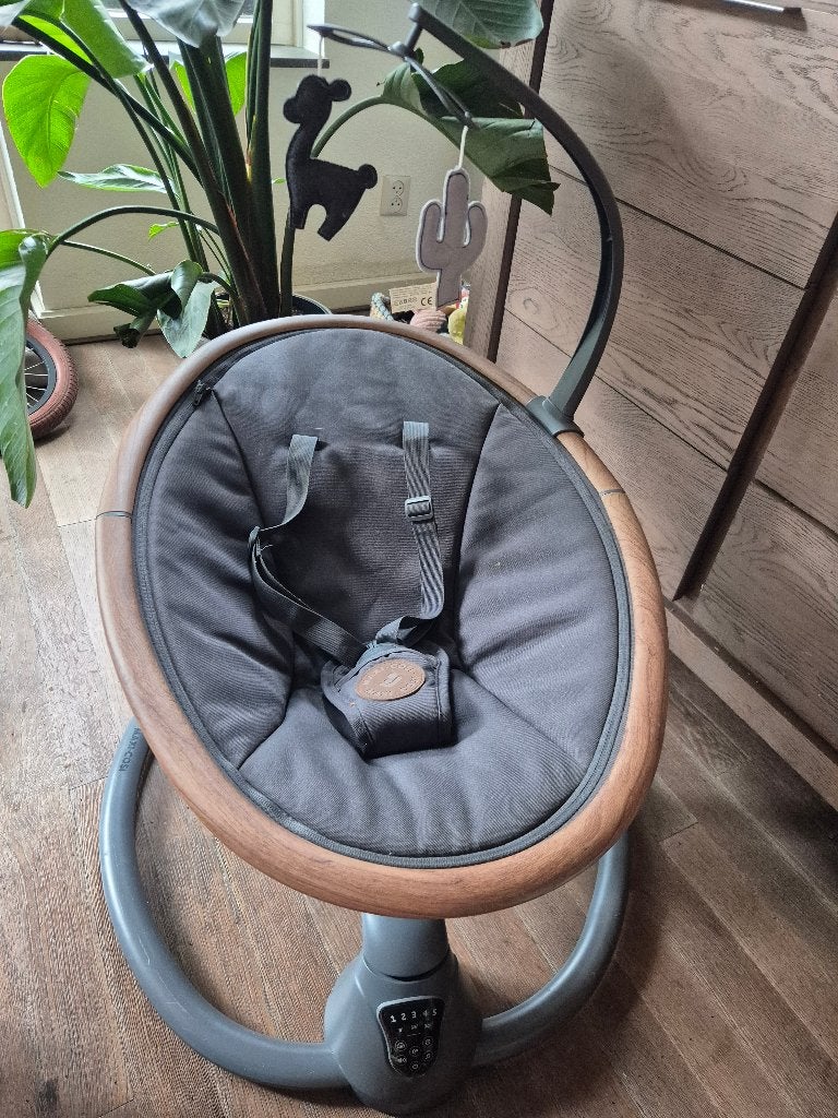 Maxi cosi automatiscbe schommelstoel, Schommelstoel, Ophalen, Overige merken, Met gordel(s) of riempje(s)