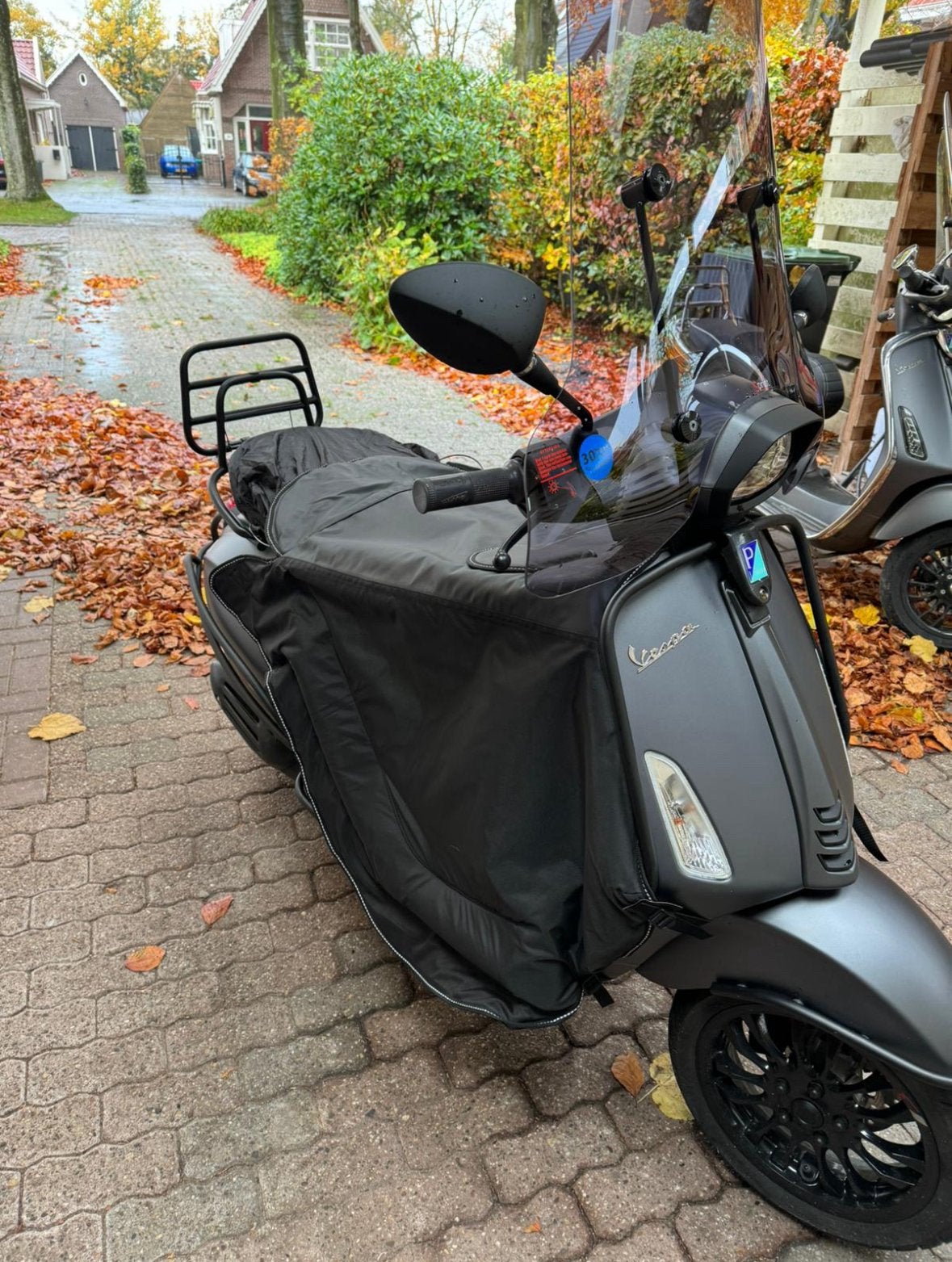 Origineel Vespa beenkleed/scooterdeken voor de Vespa Sprint, Ophalen of Verzenden, Zo goed als nieuw, Vespa