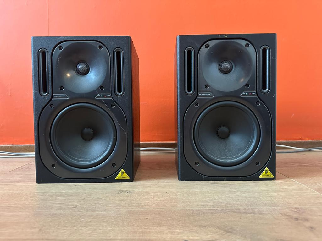 Behringer Truth B2030A Actieve studiomonitors, Ophalen, 120 watt of meer, Front, Rear of Stereo speakers, Overige merken