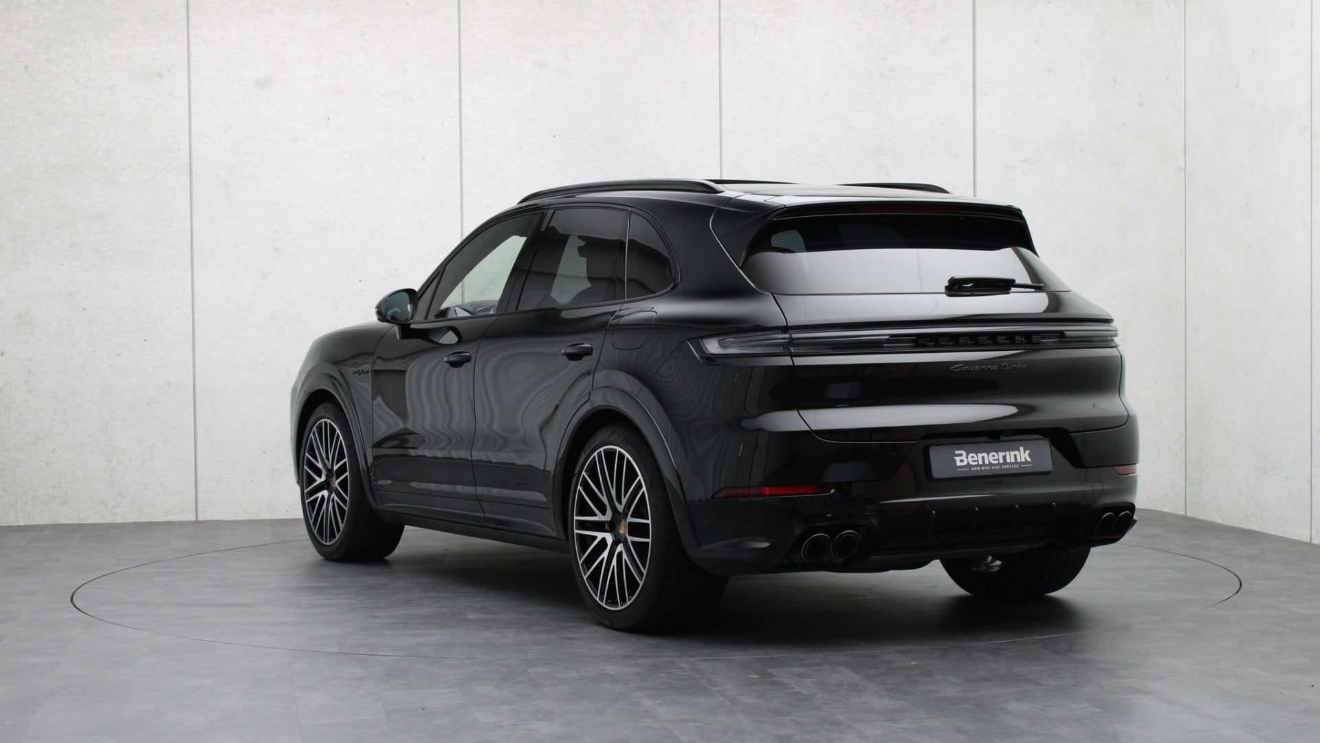 Porsche Cayenne 4.0 Turbo E-Hybrid | Burmester 3D | PCCB | S, Gebruikt, Zwart, Vierwielaandrijving, Hybride Elektrisch/Benzine