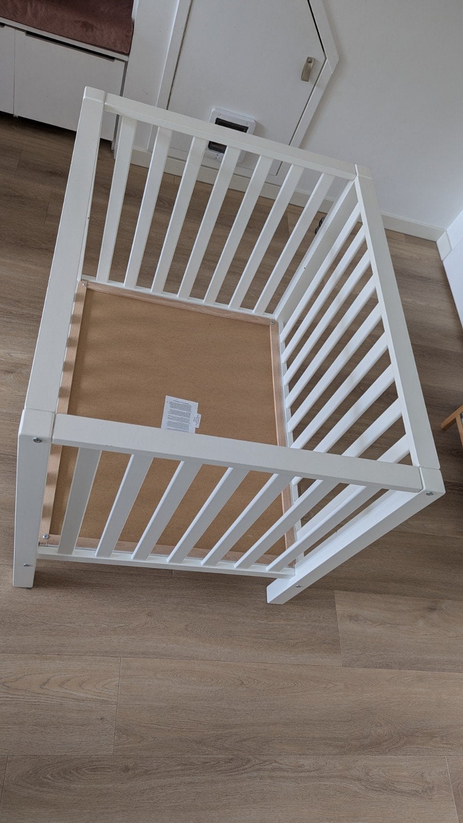 Witte houten box met verstelbare bodem, Ophalen, Gebruikt, Vierkant, In hoogte verstelbaar