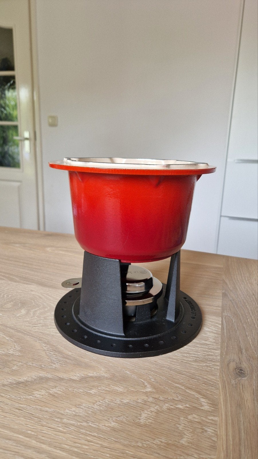 Le Creuset Fonduepan Kersenrood 1.6L - Gietijzer, Gietijzer, Overige typen, Le Creuset, Ophalen of Verzenden