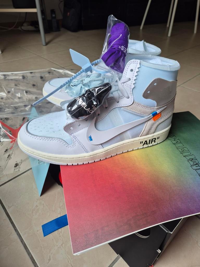 Virgil Abloh Archive x Air Jordan 1 High OG Alaska - EU 44, Kleding | Heren, Schoenen, Wit, Air Jordan, Nieuw, Ophalen of Verzenden