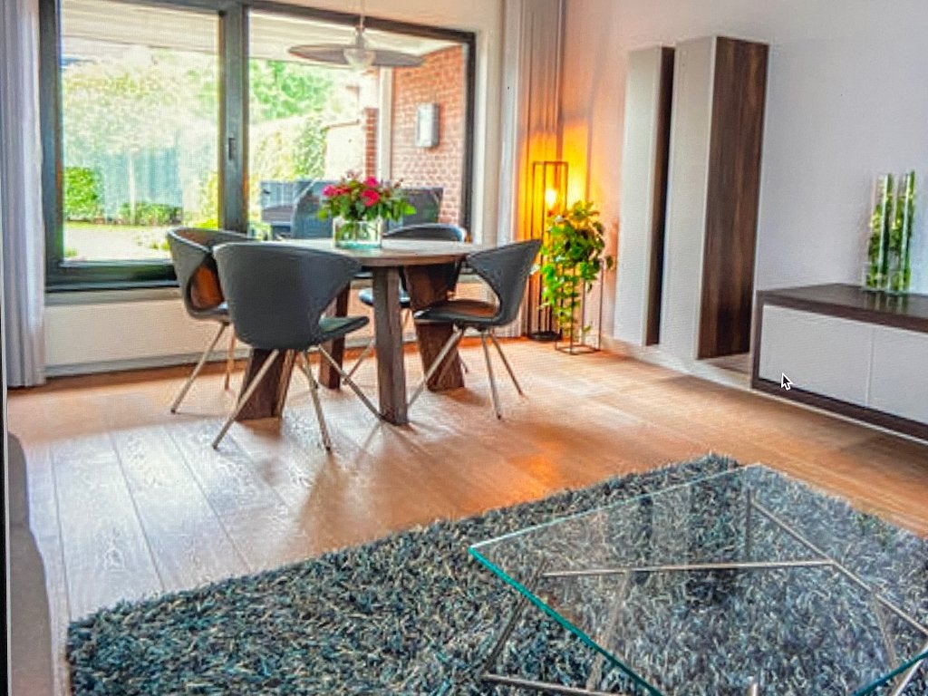 tafel en of de stoelen, Ophalen, Zie foto, Gebruikt, 100 tot 150 cm