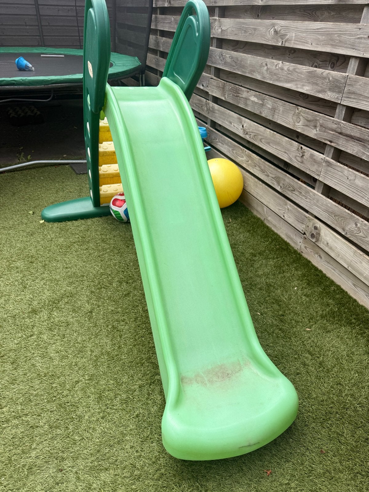 Little Tikes glijbaan - Groen met gele treden, Ophalen, Gebruikt