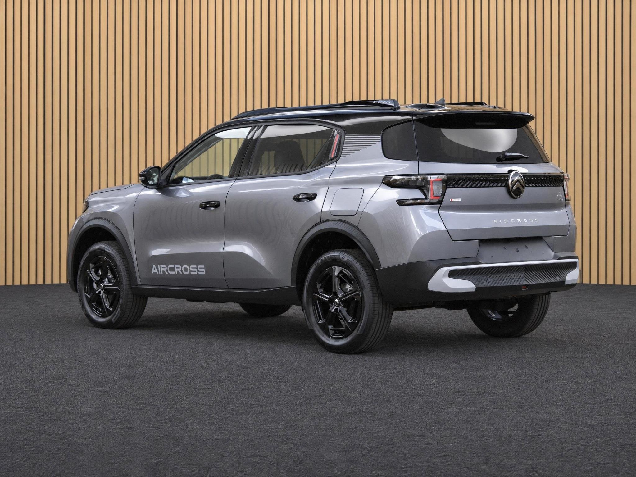 Citroen C3 Aircross 1.2 Hybrid 145pk Collection VOORRAAD KOR, Auto's, 1250 kg, Euro 6, 1199 cc, Leder en Stof
