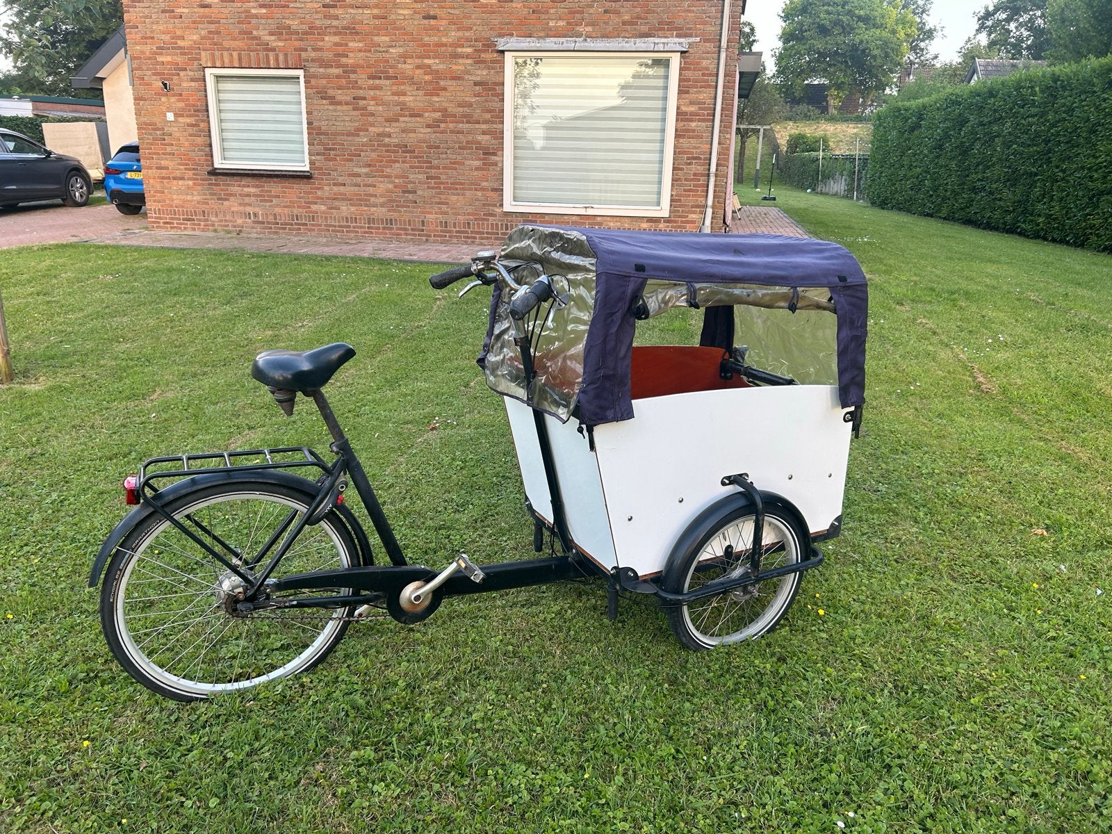 Bakfiets Baboe Big met watervaste bak, net onderhouden, Gebruikt, Huif, 2 kinderen, Trommelrem
