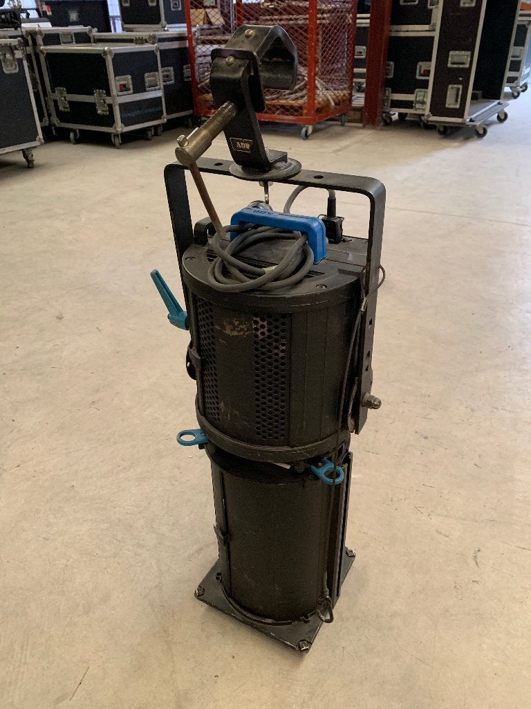 ADB DW105 Theaterspot / Profielspot, Ophalen, Gebruikt